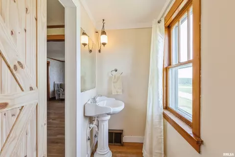 22540 Crosby Rd, Morrison, IL 61270 photo 13