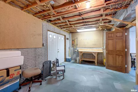 1400 30th St, Moline, IL 61265 photo 52