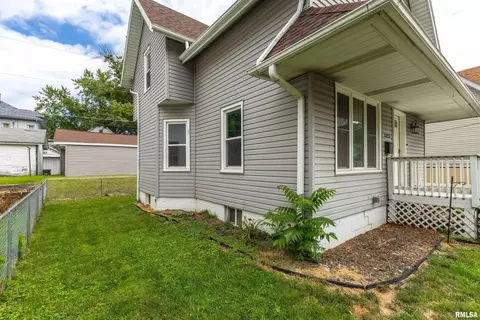 1823 18th Ave, Moline, IL 61265 photo 3
