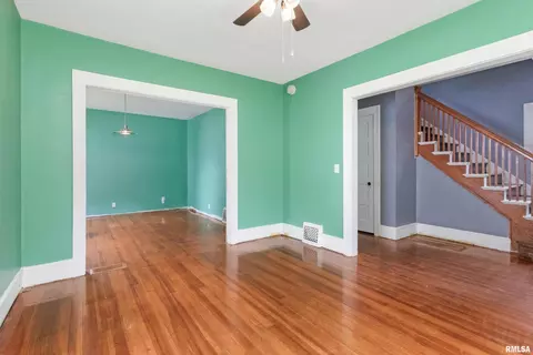 1823 18th Ave, Moline, IL 61265 photo 8