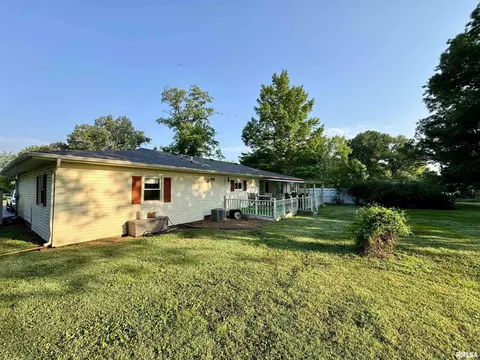 2916 N 12th St, Herrin, IL 62948 photo 28