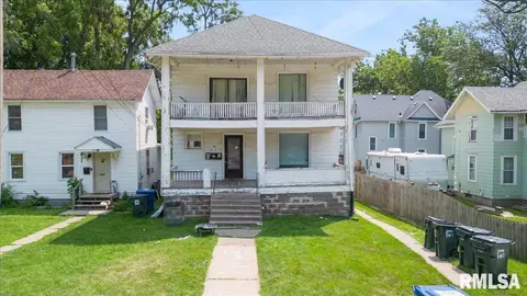 1211 Leclaire St, Davenport, IA 52803