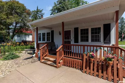2950 11th Avenue A, Moline, IL 61265 photo 4