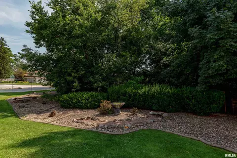 2950 11th Avenue A, Moline, IL 61265 photo 38