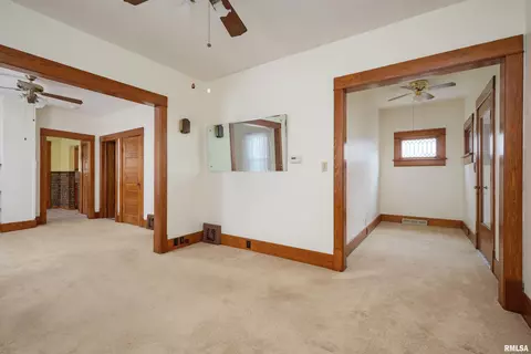 915 4th Ave, Silvis, IL 61282 photo 22