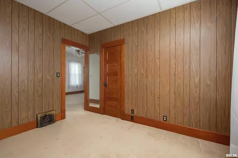 915 4th Ave, Silvis, IL 61282 photo 20