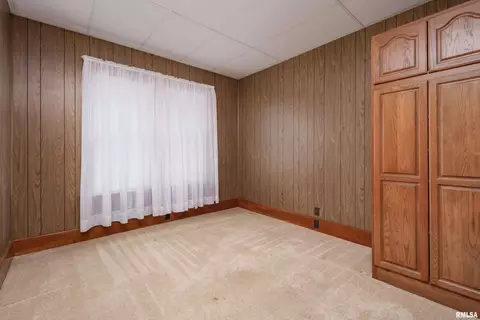 915 4th Ave, Silvis, IL 61282 photo 19