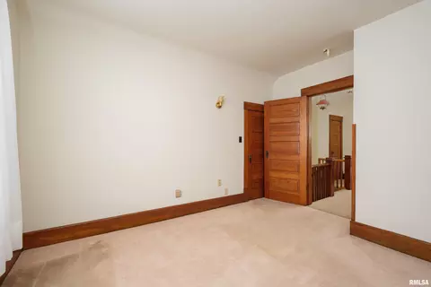 915 4th Ave, Silvis, IL 61282 photo 30