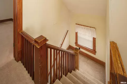 915 4th Ave, Silvis, IL 61282 photo 31