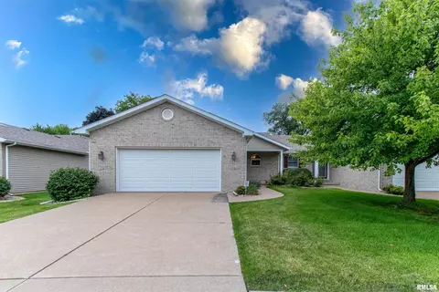 5335 19th Ave, Moline, IL 61265