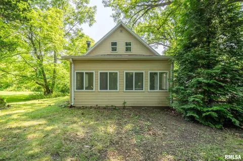 1752 28th Ave, Moline, IL 61265 photo 3