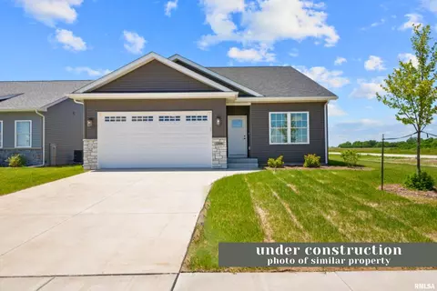 1862 Redbud Cir, Eldridge, IA 52748