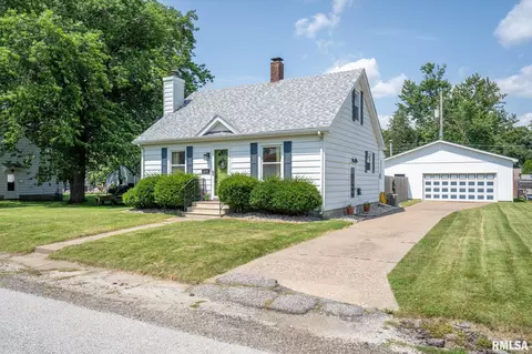 819 22nd Ave, East Moline, IL 61244