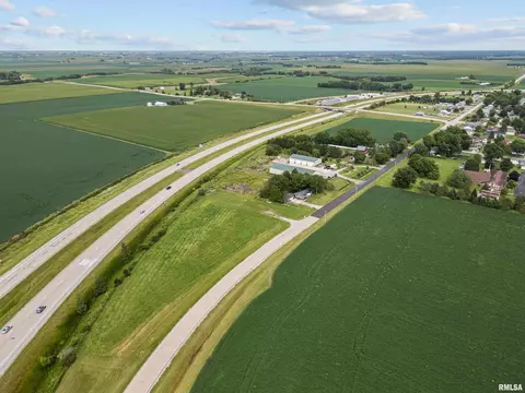 W Lauretta Street, Blue Grass, IA 52726