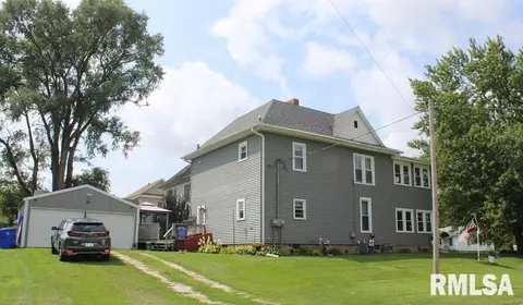 402 Dwight St, Kewanee, IL 61443 photo 4