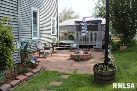402 Dwight St, Kewanee, IL 61443 photo 5