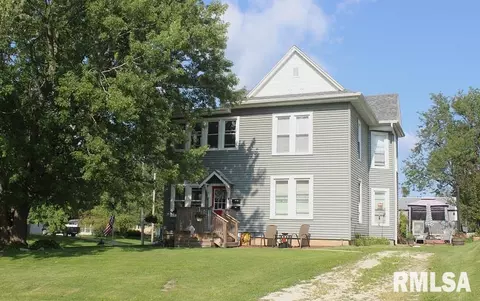 402 Dwight St, Kewanee, IL 61443