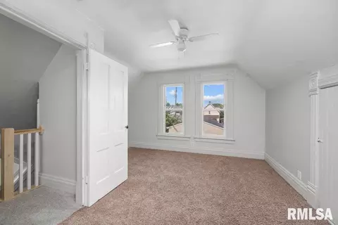 515 20th Ave, Moline, IL 61265 photo 14