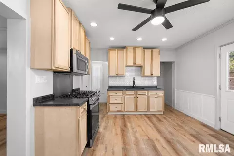 515 20th Ave, Moline, IL 61265 photo 10