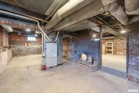 512 E Main St, Aledo, IL 61231 photo 23