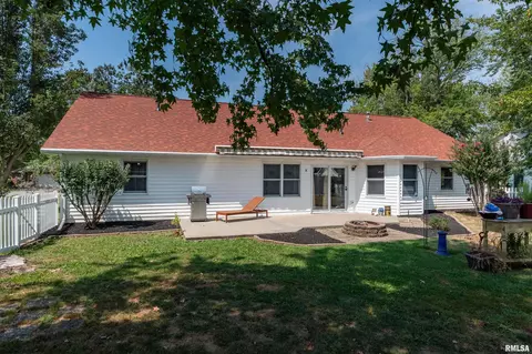 1805 N Dawn Dr, Marion, IL 62959 photo 26