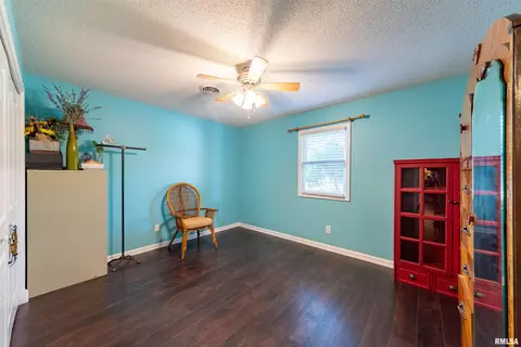 1805 N Dawn Dr, Marion, IL 62959 photo 20