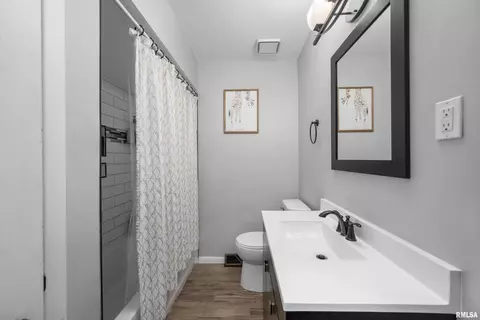 1411 29th Ave, Moline, IL 61265 photo 9