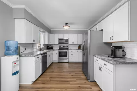 1411 29th Ave, Moline, IL 61265 photo 7