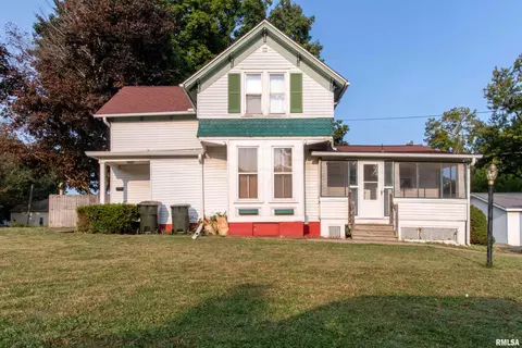 503 W 1st St, Geneseo, IL 61254