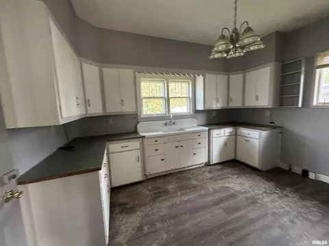 21 SW 9th Ave, Galva, IL 61434 photo 5
