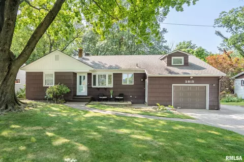 2815 4th Street Ct, East Moline, IL 61244