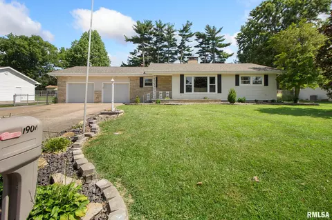 1904 Julianne Dr, Marion, IL 62959