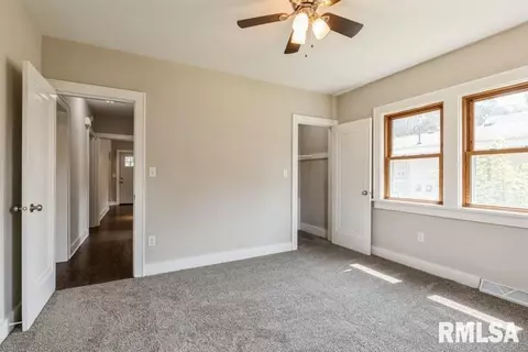 432 12th St, Silvis, IL 61282 photo 13