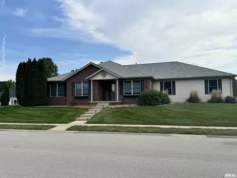 1600 Sumac Ln, Springfield, IL 62712 photo 1