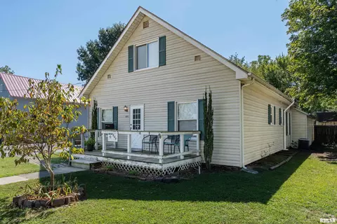 605 E Carter St, Marion, IL 62959 photo 3
