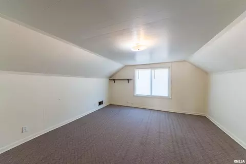 605 E Carter St, Marion, IL 62959 photo 16