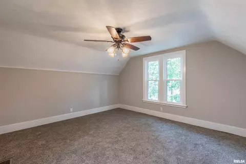 339 Rice St, Kewanee, IL 61443 photo 15