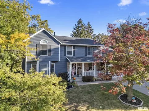2708 Elm St, Davenport, IA 52803
