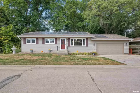 507 23rd Ave, East Moline, IL 61244