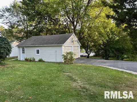506 N Base St, Morrison, IL 61270 photo 6
