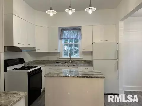 506 N Base St, Morrison, IL 61270 photo 14