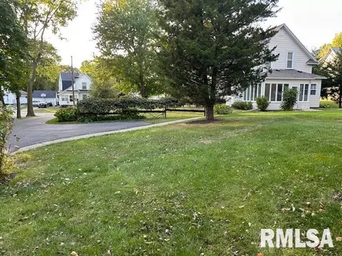 506 N Base St, Morrison, IL 61270 photo 8