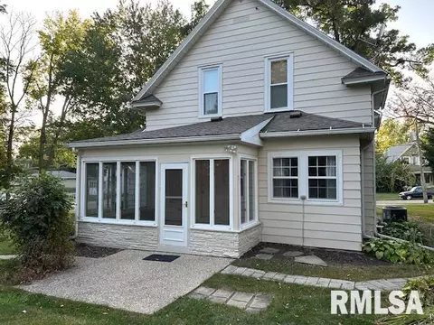 506 N Base St, Morrison, IL 61270 photo 2