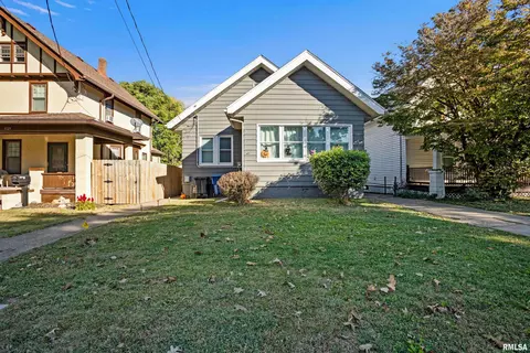 1135 12th Ave, Moline, IL 61265 photo 2