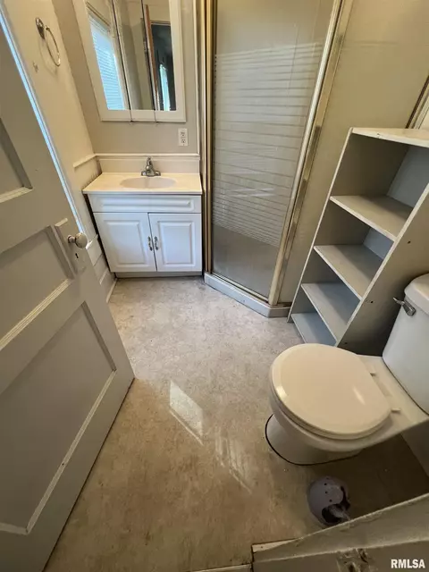 303 W Williams St, Atkinson, IL 61235 photo 5