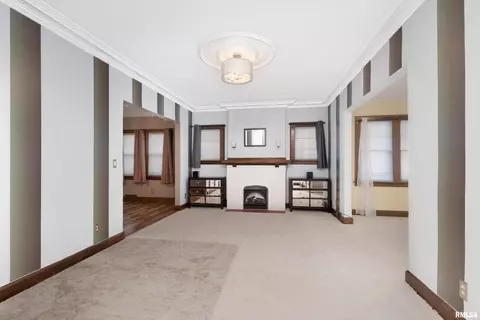 728 19th Ave, Moline, IL 61265 photo 5
