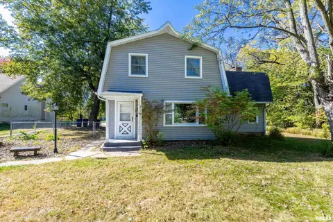 3437 14th St, Moline, IL 61265