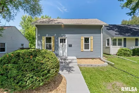 2712 E High St, Davenport, IA 52803