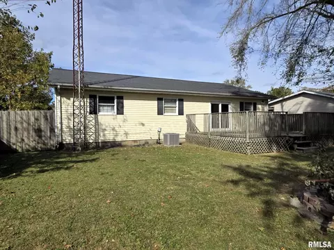 10 Edgebrook St, Centralia, IL 62801 photo 3