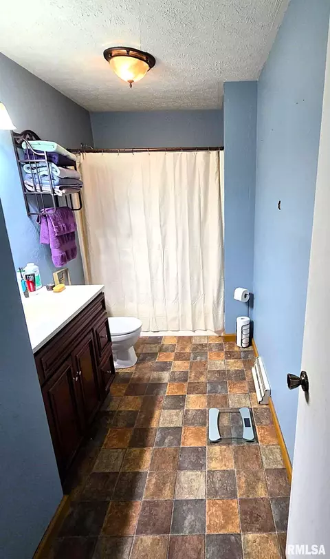 10 Edgebrook St, Centralia, IL 62801 photo 8